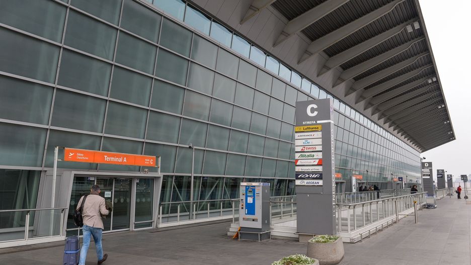 Koronawirus w Azji. Magdalena i Marcin wrócili z Tajlandii. Uspokajają