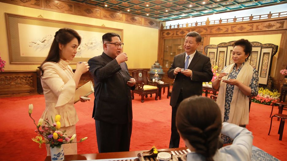 Kim Dzong Un, Xi Jinping i ich żony w Pekinie