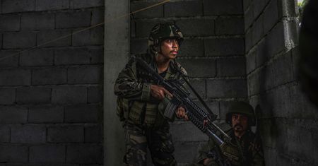 Jedni muzułmanie mordują, a inni ratują chrześcijan. Filipińska armia ujawnia horror zgotowany przez ISIS