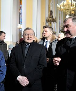 Duchowny dostał awans generalski. Gwiazdka "za wierność"