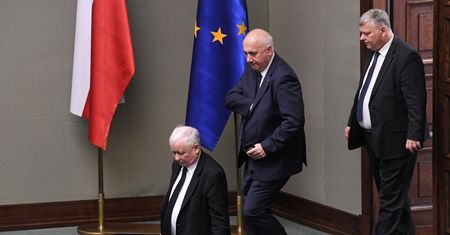 Wróblewski: "Każdy polityk PiS wybrany do PE przyjmie mandat europosła. Innej opcji nie ma" (Opinia)