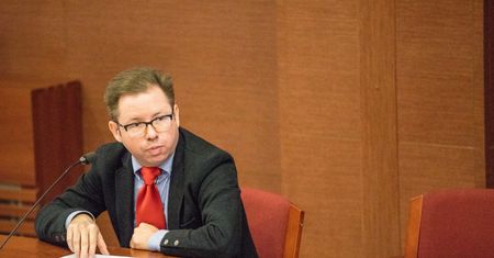 Ekspert PiS zawieszony za plagiat. Odwołał się i dostał dwa razy więcej