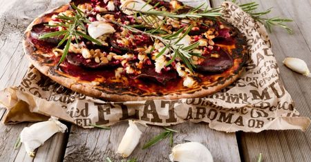 Pizza inne niż wszystkie - z kalafiora, czekoladowa i z burakami