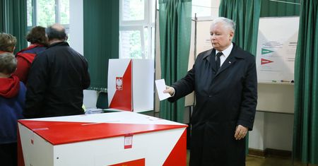PiS przedstawiło projekt zmian w ordynacji wyborczej. "To są sygnały od ludzi"