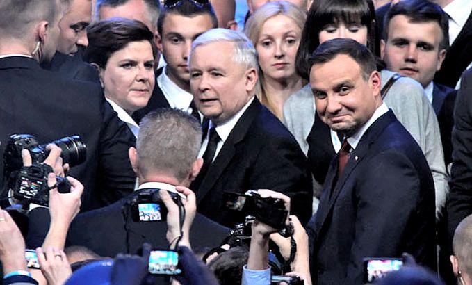 Rewolucja w polskim rządzie? Poseł Kukiz'15: w lipcu Jarosław Kaczyński premierem, potem Morawiecki