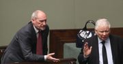 Nie da się wbić klina między Kaczyńskiego a Macierewicza? Polityk PiS studzi emocje
