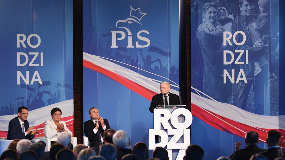 Prezes PiS Jarosław Kaczyński na konwencji wyborczej.