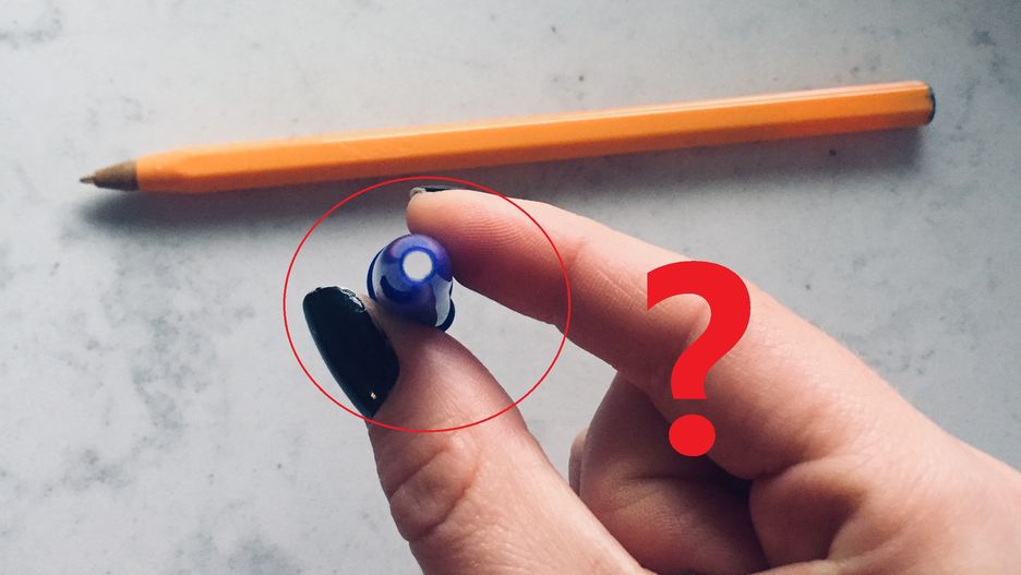 Nie bez powodu, zatyczki od długopisu mają dziurkę.