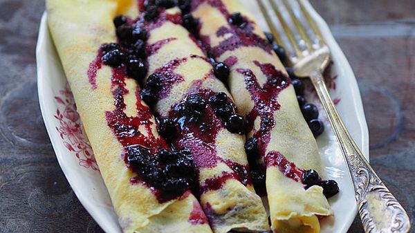 Naleśniki z jagodami i mascarpone