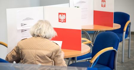 Wybory parlamentarne. PKW przygotowała dwa rodzaje kart do głosowania