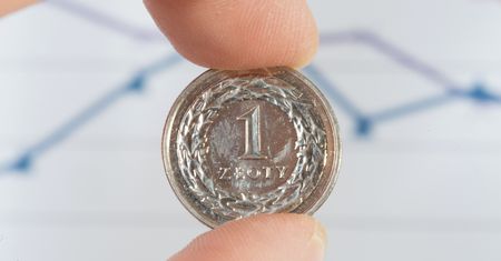 "Money. To się liczy". Gospodarka zwalnia. Najnowsze dane o PKB