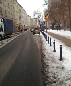 Mieszkańcy oburzeni pomysłem drogowców. "Karetka nie mogła przejechać"