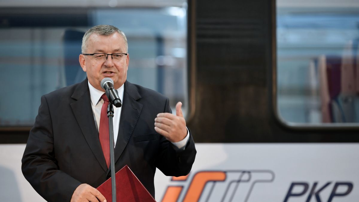 Andrzej Adamczyk chwali nową inwestycję PKP Intercity