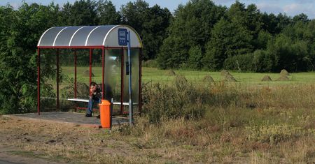 Gminy nie kwapią się ze składaniem wniosków o pieniądze na autobusy. "Biedny i tak nie dostanie"
