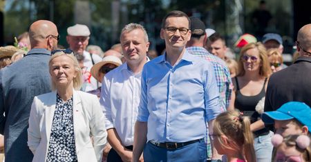 500 plus dopiero w październiku? "Moglibyśmy wypłacić te pieniądze już dzisiaj"