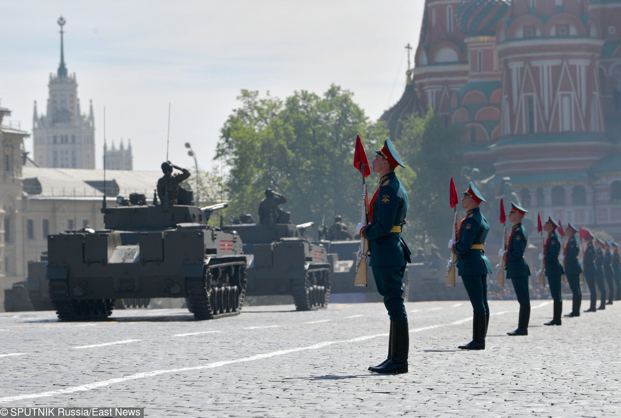 5494767 09.05.2018 Armata T-14 tanks at the military parade to mark the 73rd anniversary of Victory in the Great Patriotic War of 1941-1945 on Moscow's Red Square. Alexei Druzhinin / Sputnik 