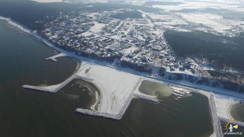 Poza Jarosławcem, jeszcze tylko w jednym miejscu w Europie jest sztucznie powstała plaża, która potrafi przetrwać sztormy