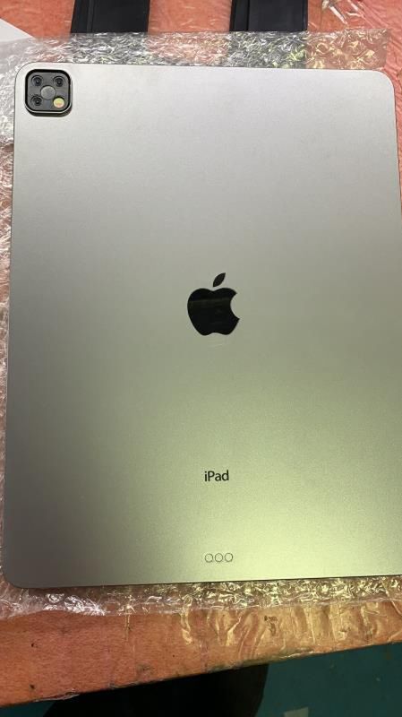 Apple. Ujawniono wygląd potrójnej kamery w nowym iPadzie Pro