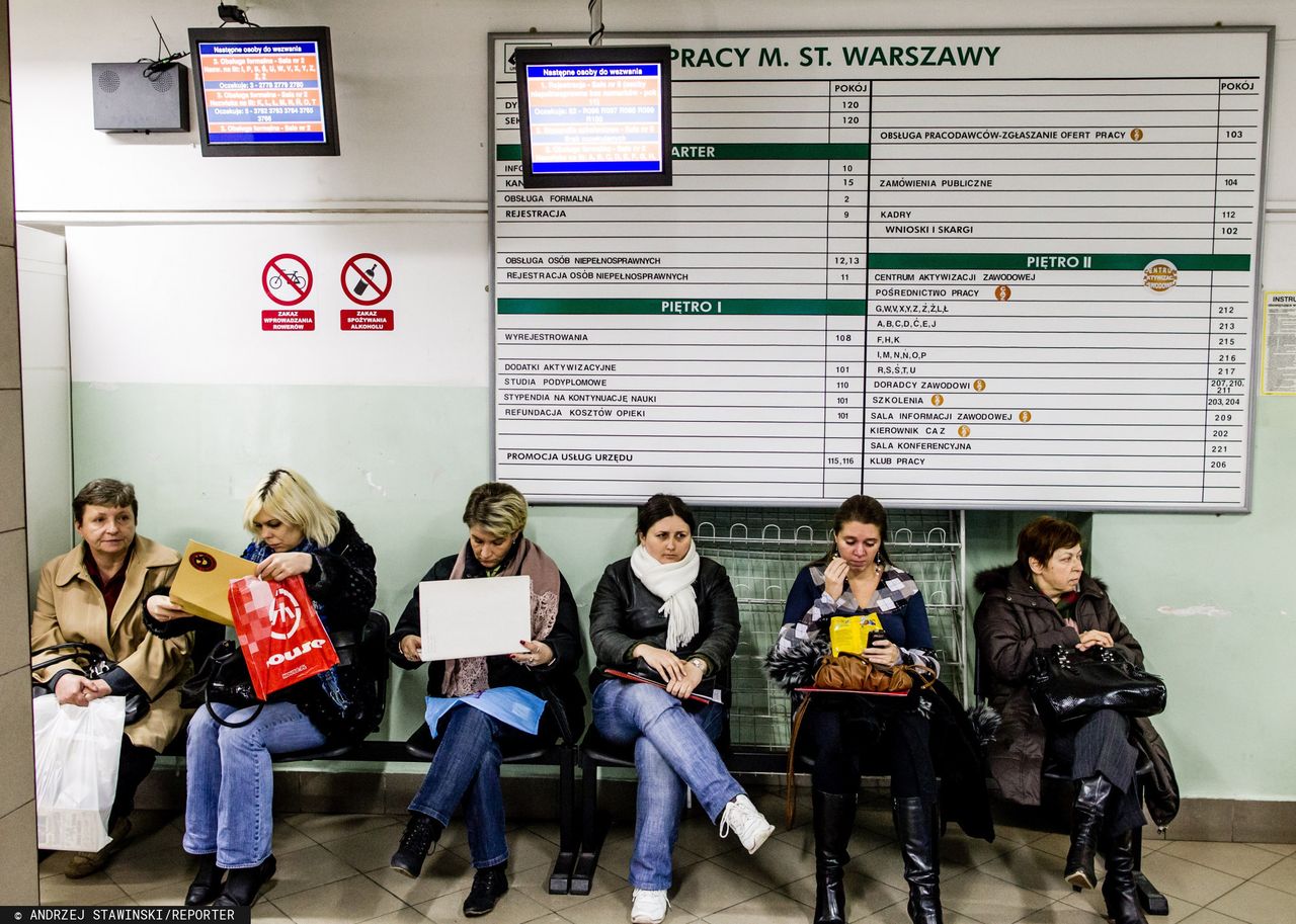 Bezrobocie rośnie trzeci miesiąc z rzędu. Jest najwyższe od kwietnia