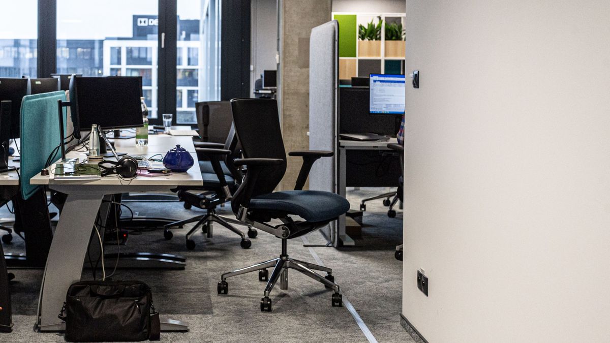 Absencja w pracy. Czym jest? Czy grożą za nią konsekwencje?