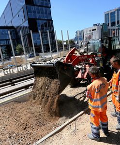 Trwające remonty dróg w Warszawie. Kierowcy odetchną dopiero po wakacjach