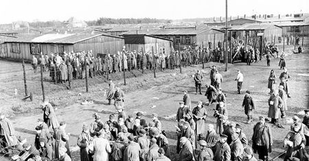 98-letni weteran poszukuje innych ocalałych współwięźniów