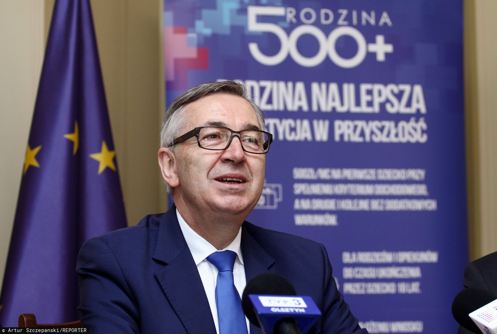 W luksusowym warszawskim hotelu szykuje się zjazd dyrektorów urzędów pracy. Atrakcją ma być spotkanie z wiceministrem pracy Stanisławem Szwedem.