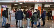 Problem z wyjazdem z kraju. Przez nieważne dokumenty 249 Polaków nie poleciało na urlop