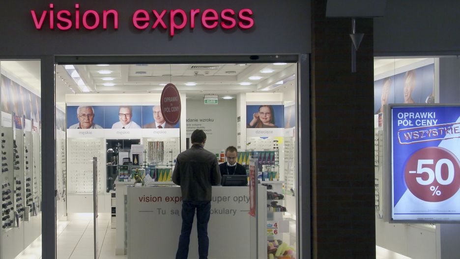 Vision Express otwiera kolejne salony