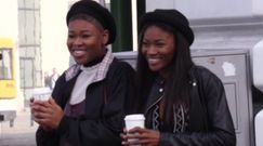 Osi cała w skórze na spotkaniu z siostrą