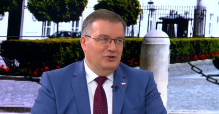 Jak Duda pozował do zdjęć w Brukseli? Dera: to naturalny gest