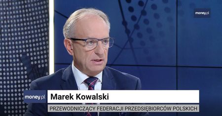 Pensja minimalna w górę. Rząd mówi: 2450 zł. FPP chciało dać więcej