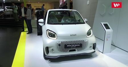 Mercedes stawia na elektryki. We Frankfurcie pokazał szeroką flotę aut