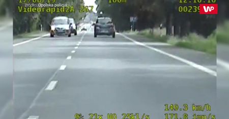 Wariat na drodze. Nagranie policji ku przestrodze