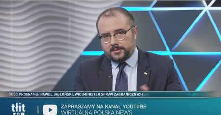 Tłit - Paweł Jabłoński
