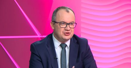 Pieniądze to temat tabu w rodzinach. Adam Bodnar mówi, jak się zabezpieczyć