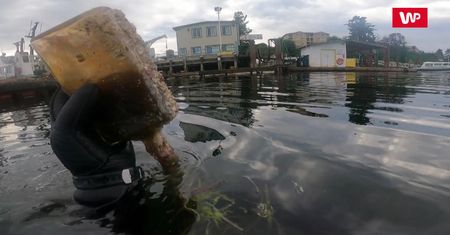 Zanurkował w oceanie. Na dnie znalazł coś niezwykłego