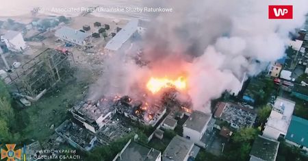 Atak rakietowy w Odessie. Na wideo widać skalę zniszczeń