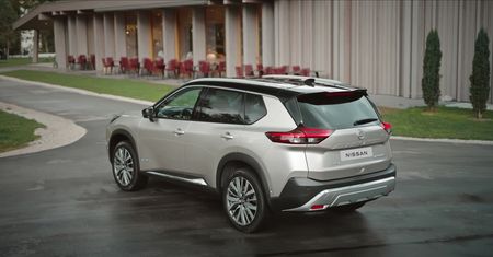 Test: Nissan X-Trail - elektryk na benzynę?