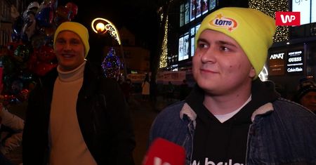 Sylwester 2022. Czy strzelać w sylwestra? "Bardziej szanują zwierzęta niż ludzi"