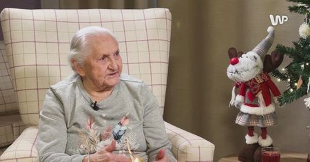 Pani Henryka ma 92 lata i jest mistrzynią barszczu wigilijnego. Stawia na dwa nietypowe dodatki