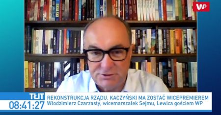 Rekonstrukcja rządu. Jarosław Kaczyński wicepremierem. "Osłabił swoją pozycję"