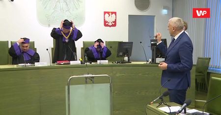 Roman Giertych ostro do sędziego Izby Dyscyplinarnej. "Nie jest pan sądem"