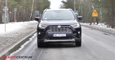 Nowa Toyota RAV4 - Nirvanomobil... odleciałem...