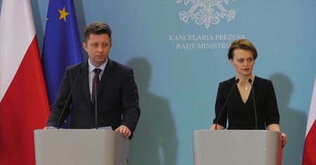 Koronawirus w Polsce. Zasiłki także na dzieci po 8. roku życia