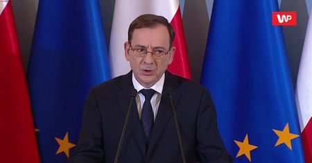 Mariusz Kamiński: musimy zamknąć granicę przed koronawiursem
