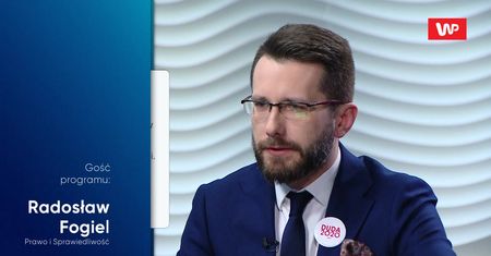 Koronawirus. Robert Bierdroń o urlopie w Chinach. Radosław Fogiel komentuje