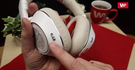 TEST Plantronics Voyager 8200UC - zdalna praca i nauka, rozrywka na miejscu