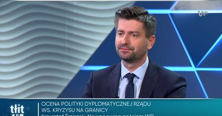 Tłit - Krzysztof Śmiszek