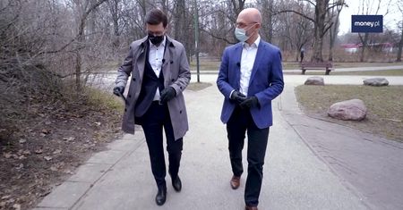 Remont, docieplenie, wymiana pieca. Minister: teraz trzeba działać, żeby w zimę się nie dusić